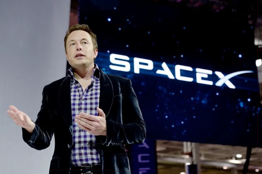 SpaceX chuẩn bị cho đợt phát hành cổ phiếu lần đầu lớn nhất lịch sử