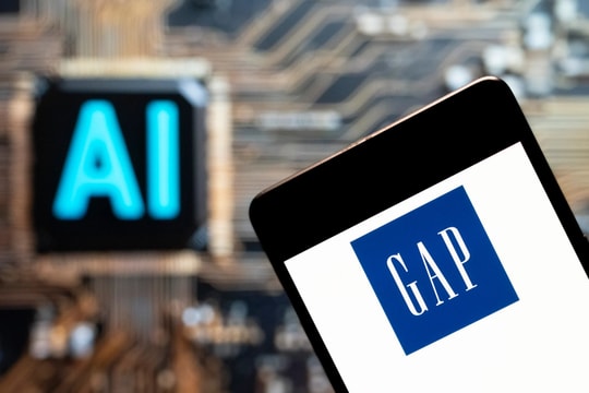 Thời trang Gap cho phép mua sắm trực tiếp trên AI Gemini