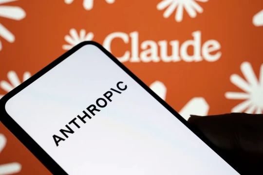 Anthropic lộ hơn 512.000 dòng mã nguồn Claude Code, 'vạch áo' cho OpenAI, Google 'xem lưng'