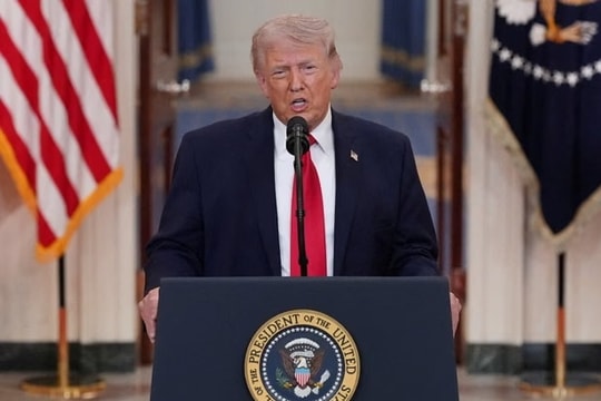 Tên lửa Iran được phóng sau phát biểu của ông Donald Trump