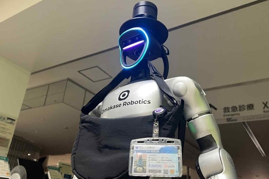 Robot hình người Trung Quốc được Nhật nhập về các bệnh viện