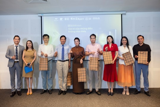 Tọa đàm về tài sản vô hình và lễ ra mắt sách: Gợi mở lợi thế cạnh tranh mới cho doanh nghiệp Việt