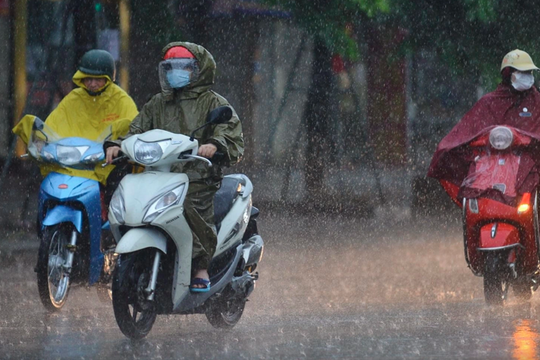 Thời tiết hôm nay 17.4: Không khí lạnh đổ bộ, miền Bắc đón mưa lớn trắng trời