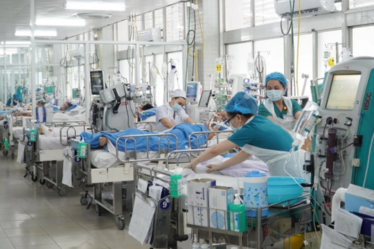 Y tế thế kỷ 21 đối mặt 3 thách thức: ICU xanh, ung thư phổi và Zona