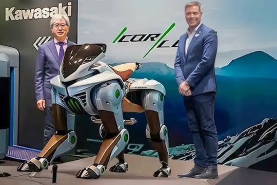 Nhật Bản phát triển robot 4 chân tích hợp AI, làm việc như công nhân