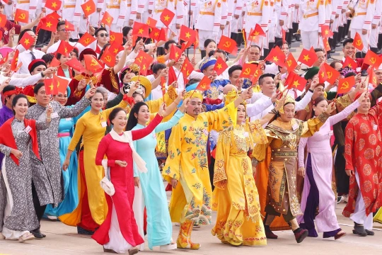 Đề xuất thêm ngày nghỉ lễ hưởng nguyên lương