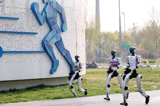 Giải marathon robot hình người như Trung Quốc quá khó với Mỹ