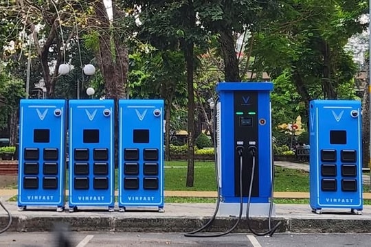 TP.HCM công bố 84 vị trí có thể lắp đặt tủ đổi pin xe máy điện