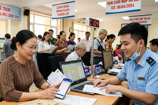Nhiều người ‘kêu khổ’, vì sao tôi chỉ mất 5 phút quyết toán thuế trên eTax Mobile?