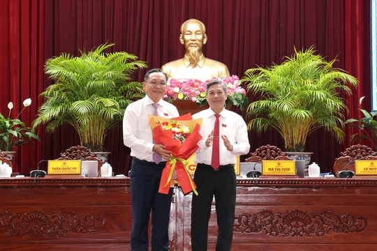 Ông Lê Công Lý được bầu giữ chức Phó chủ tịch UBND TP.Cần Thơ