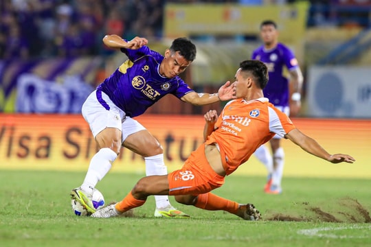 Hà Nội FC - SHB Đà Nẵng 2-1: Thắng trận, chưa thắng được niềm tin