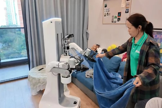 Robot AI Trung Quốc bắt đầu chiếm lĩnh thị trường giúp việc nhà