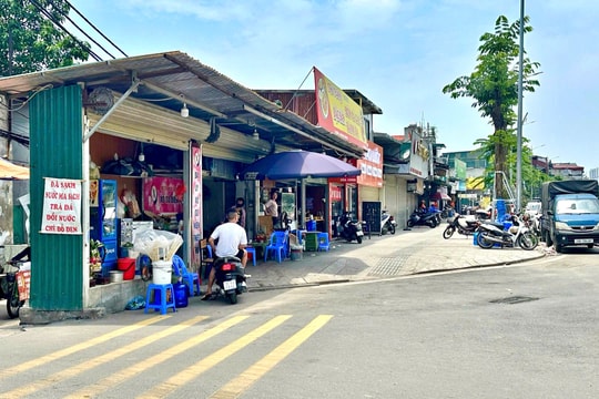 Hà Nội: Ám ảnh nhà siêu mỏng, siêu méo tái xuất trên cung đường 2.400 tỷ