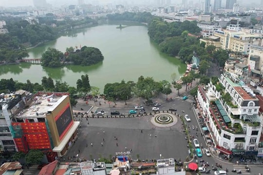 Hà Nội chưa xem xét cấm xe gắn máy xăng ở vùng lõi Hoàn Kiếm