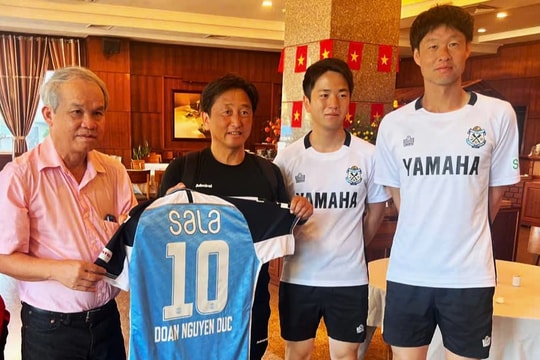 Từ một bát cơm sạch đến giấc mơ World Cup của người Nhật
