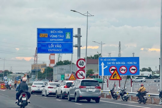 Cao tốc Biên Hoà - Vũng Tàu thông xe, tốc độ tối đa 80 km/h