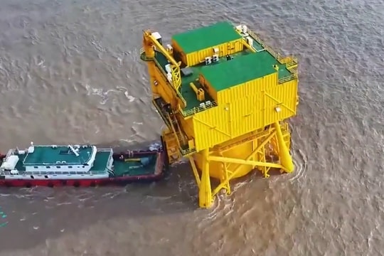 Trung Quốc vận hành trung tâm dữ liệu dưới nước dùng điện gió