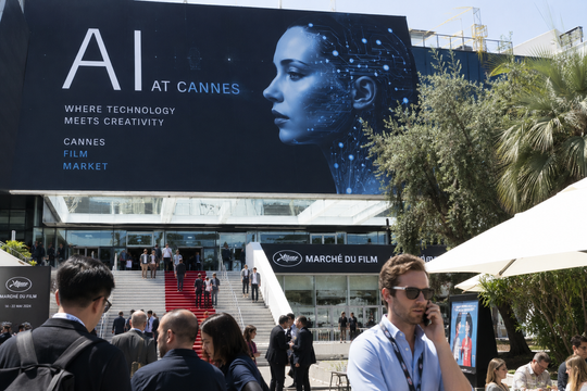Các nhà làm phim ở Cannes học cách sống chung với AI