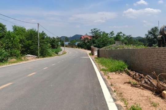 Thời tiết hôm nay 25/5: Nắng nóng như thiêu đốt, khi nào hạ nhiệt?