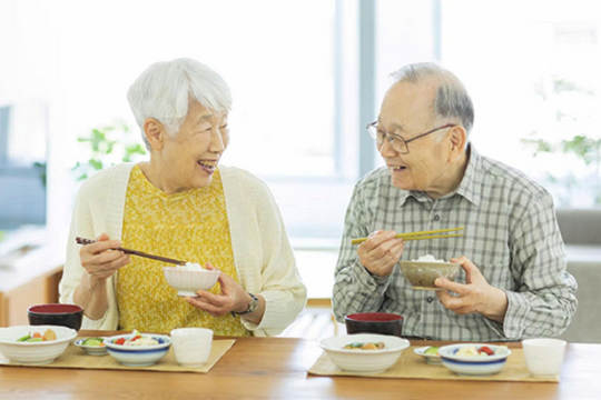 Báo động đỏ: 50% người cao tuổi đối mặt nguy cơ suy dinh dưỡng