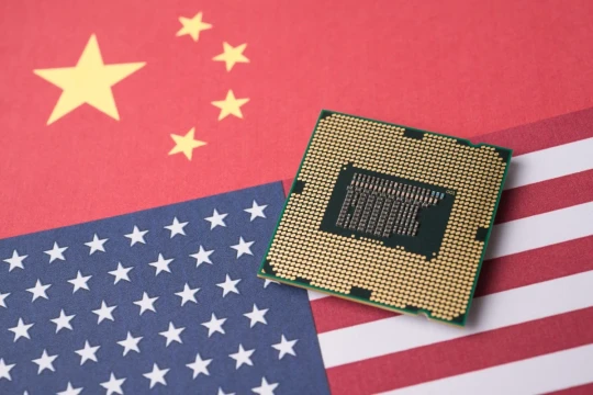 Mỹ bịt lỗ hổng chip AI tiên tiến ở nước ngoài, Trung Quốc bị ảnh hưởng ra sao?