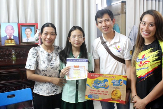 4 năm 'Cùng con đi tiếp cuộc đời': Những vòng tay lặng lẽ đồng hành cùng trẻ mồ côi sau đại dịch