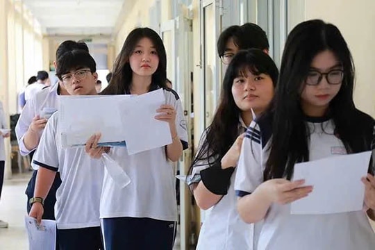 Áp lực trường thi thời AI: Giám thị 'căng mắt' trước ma trận công nghệ
