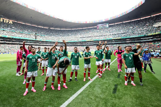 Mexico thăng hoa, phá bỏ lời nguyền trận khai mạc World Cup