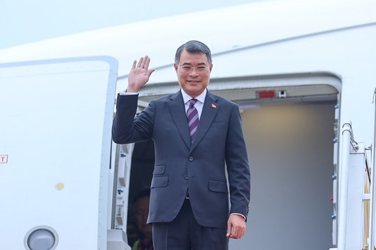 Thủ tướng Lê Minh Hưng lên đường dự Hội nghị Cấp cao ASEAN-Nga