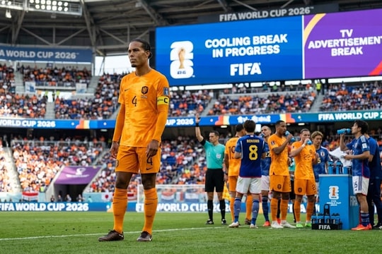 Van Dijk hoài nghi về tính khoa học của phút tiếp nước ở World Cup