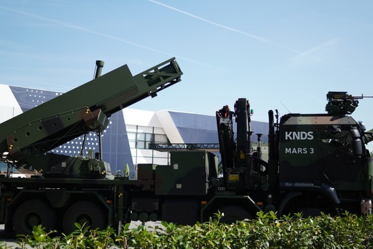 MARS 3 lộ diện: Pháo phản lực châu Âu muốn vượt khỏi cái bóng HIMARS