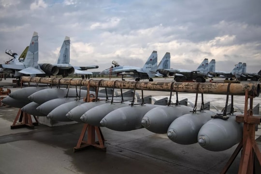 Tin vũ khí hôm nay 20/6: Ukraine và NATO tìm vũ khí mới để ‘khóa chặt’ sân bay quân sự Nga