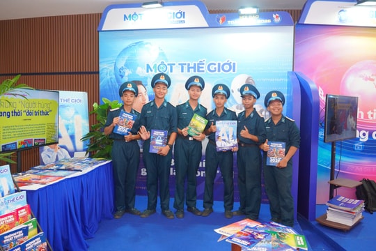 Tạp chí Một Thế giới gây ấn tượng tại Hội Báo toàn quốc với gian trưng bày đậm dấu ấn công nghệ