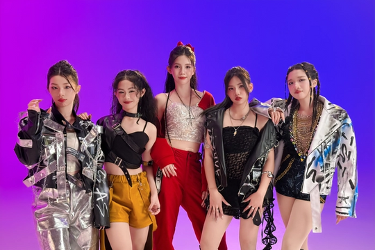 Phạt tiền nghệ sĩ tuổi teen: Rủi ro pháp lý?