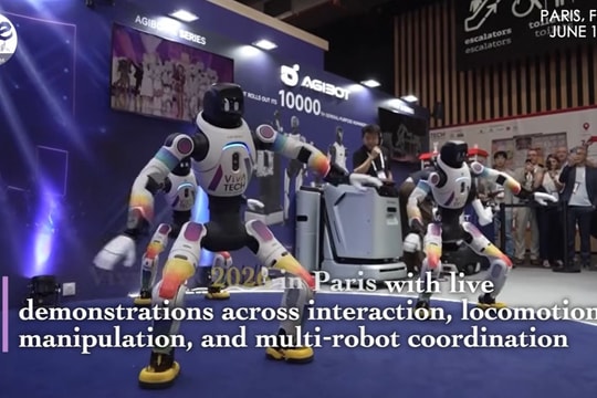 Màn đồng diễn của robot hình người AGIBOT gây sốt tại VivaTech 2026