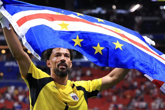 'Cổ tích' ở World Cup: Cape Verde vào vòng 1/16 mà không cần vé vớt