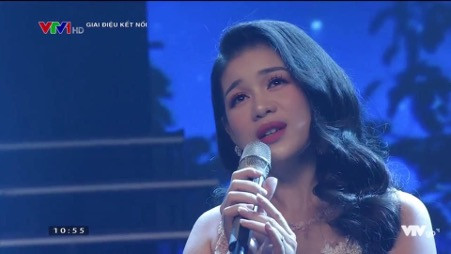 Ca sĩ Lê Minh Tuyến: Hào quang rực rỡ nhất là khi lùi lại phía sau bục giảng