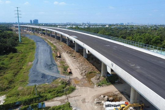 TP.HCM tăng tốc 8 dự án giao thông trọng điểm