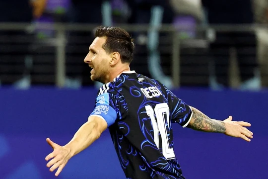 Argentina có đang phụ thuộc quá nhiều vào Messi?