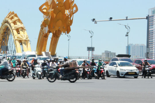 Đà Nẵng tăng trưởng cao, số lượng doanh nghiệp giải thể nhiều