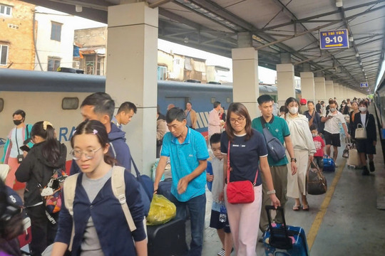 Đường sắt mở bán vé tàu sau Hè 2026: Nhiều ưu đãi đến 15%