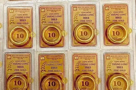 Giá vàng hôm nay 12/7: Lặng sóng, tránh mua đuổi bằng mọi giá