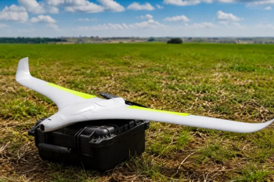 AI thiết kế nên UAV bay 200 km mỗi lần sạc