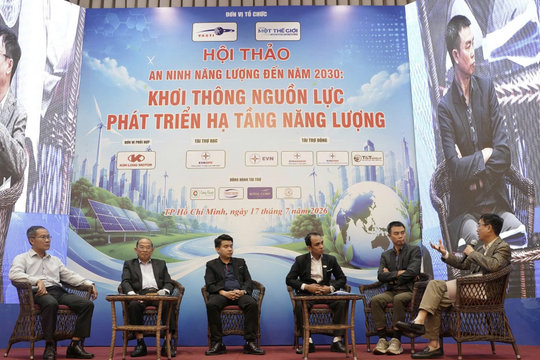 Hội thảo 'An ninh năng lượng đến 2030: Khơi thông nguồn lực phát triển hạ tầng năng lượng' tại TP.HCM