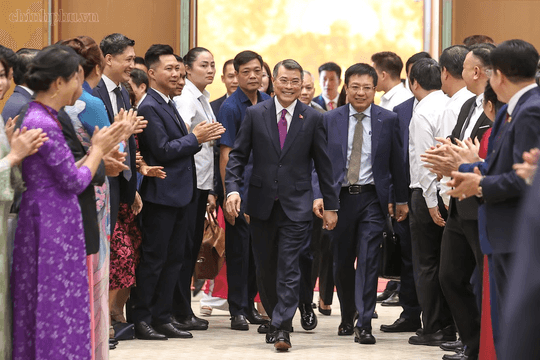 Hội nghị Thường trực Chính phủ với cộng đồng doanh nghiệp: Giải quyết thực chất các vướng mắc, khó khăn