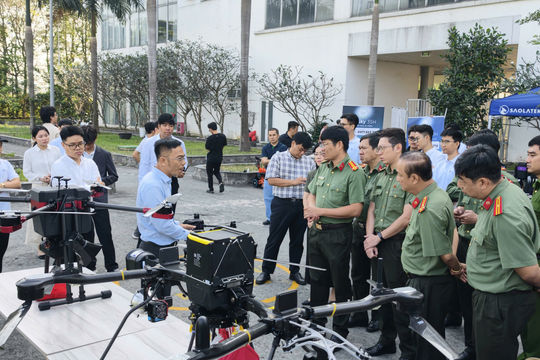 TP.HCM ‘đặt cược’ vào chất xám để thắng trong cuộc đua AI