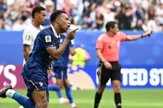 Mbappe và Olise phá kỉ lục World Cup, Tuchel giúp Anh có thành tích tốt nhất từ 1966