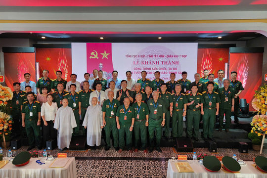 Khánh thành Bia tưởng niệm Quân báo Trinh sát, tri ân các anh hùng liệt sĩ