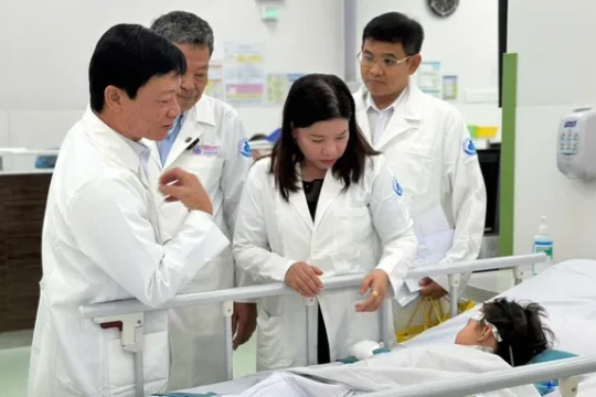 Vụ cháy xe khách làm 7 người tử vong ở Đồng Nai: Hai anh em ruột vượt qua cửa tử, doanh nghiệp vận tải bị kiểm tra