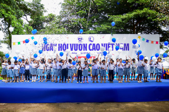 Hơn 500 học sinh vùng cao Lâm Đồng tham gia Ngày hội Vươn cao Việt Nam